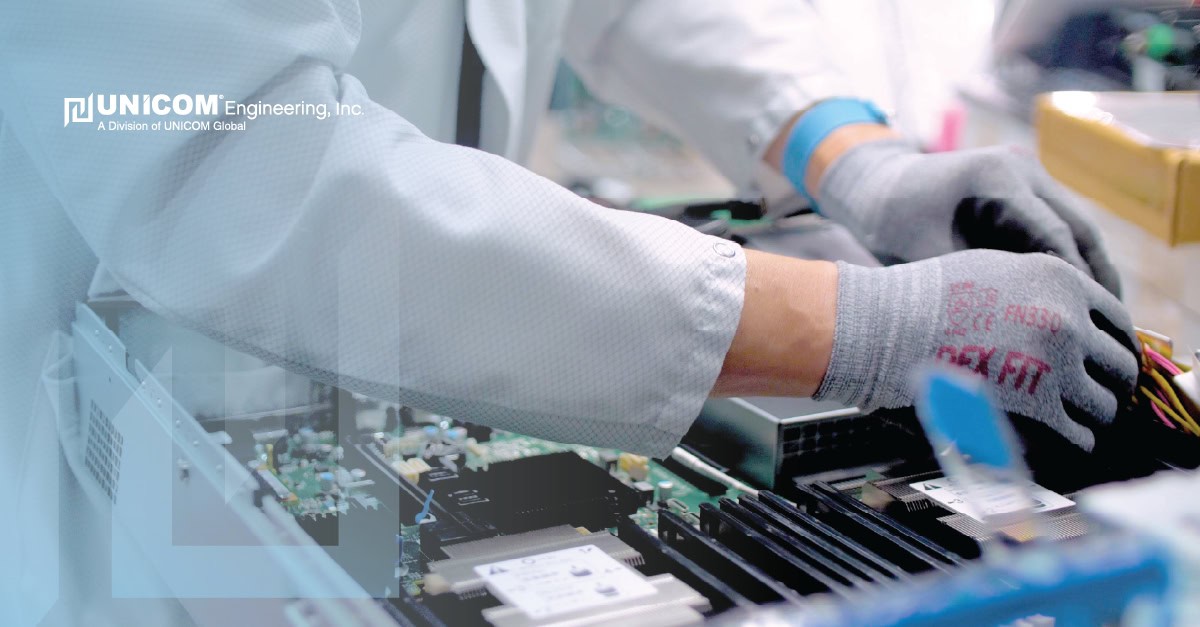 System integrator working on server